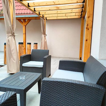 Kamienica Na Nowo Apartamenty Warszawska Mrągowo Esterno foto