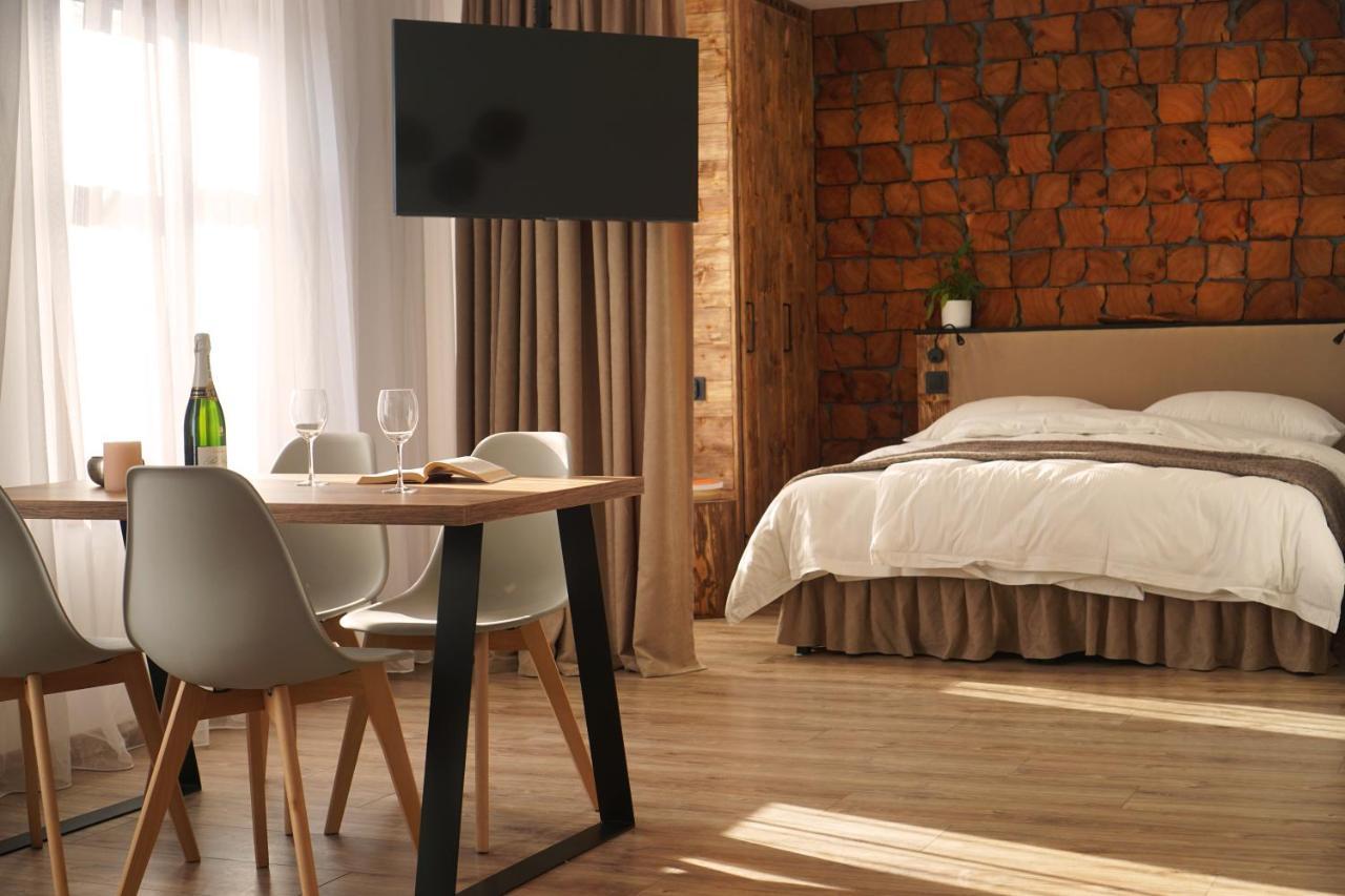 Kamienica Na Nowo Apartamenty Warszawska Mrągowo Esterno foto