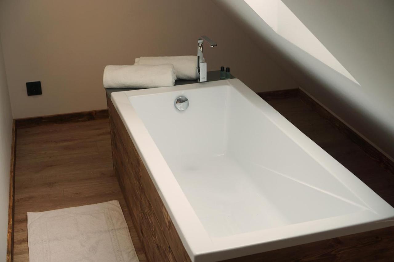 Kamienica Na Nowo Apartamenty Warszawska Mrągowo Esterno foto